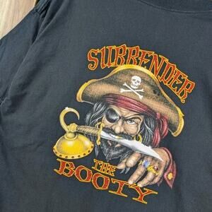 Surrender Booty Pirate Vintage Y2K Funny Humor Beach Summer Graphic T-shirt XL